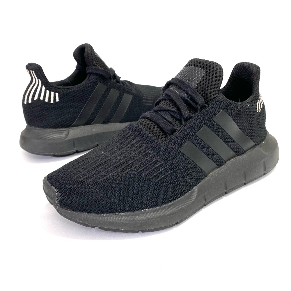 Adidas Womens Swift Run 1.0 Size 5 Black Running Training Sneakers Shoes